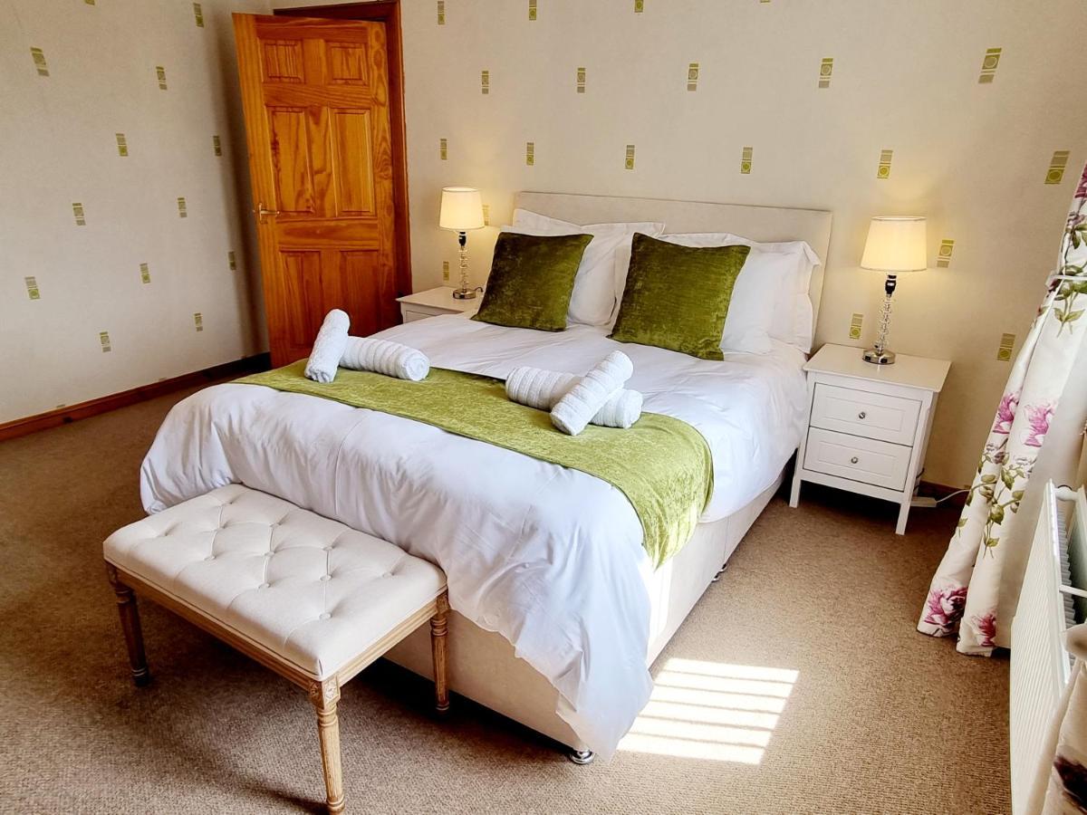 Inverness City 3 Bedroom House Free Parking エクステリア 写真